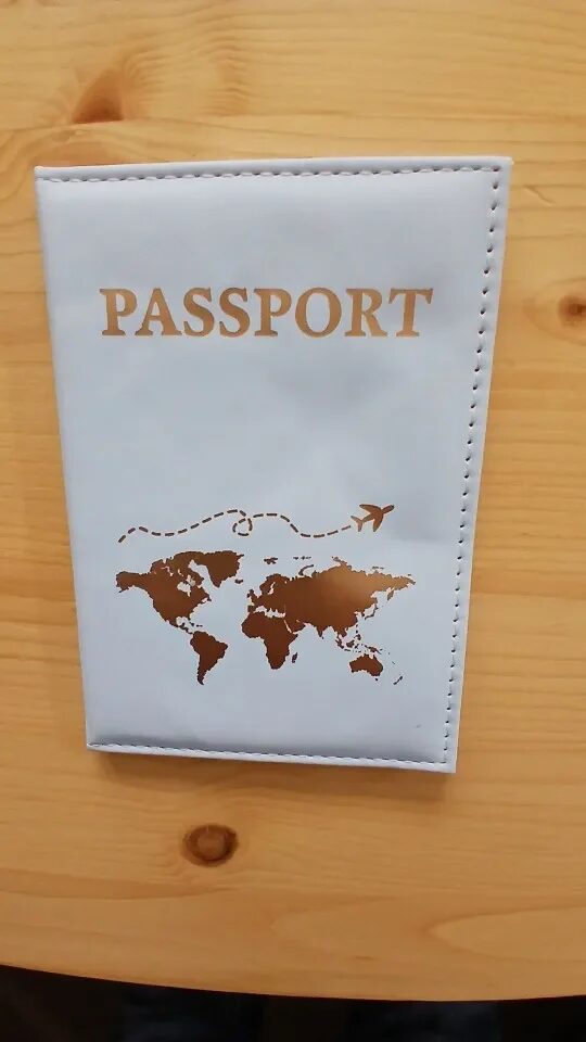 GlobeEase Slim World Map Passport Wallet photo review