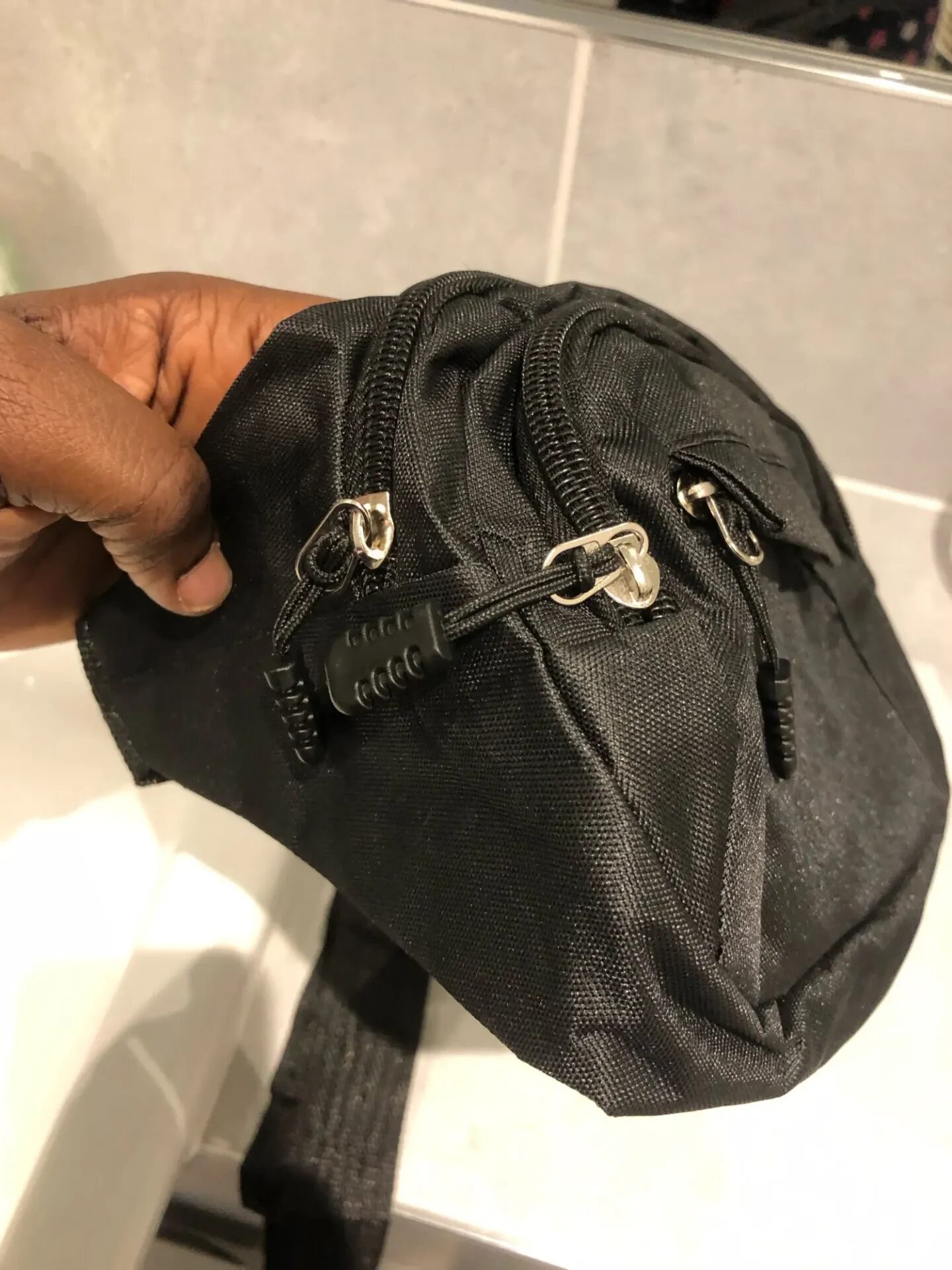 UrbanShield Flex Waist Bag photo review