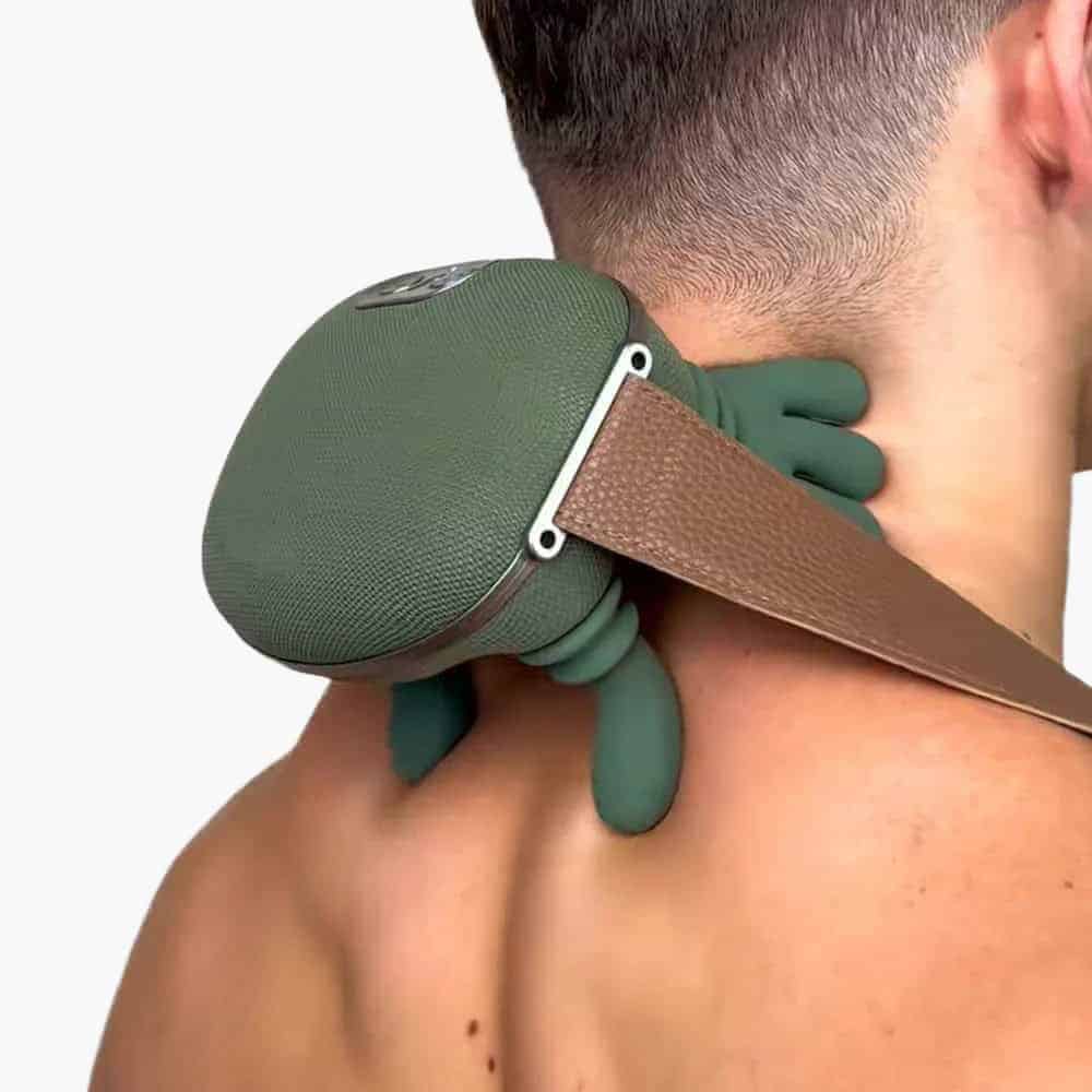 Shiatsu_Heated_Neck_Massager_with_bionic_hands_1_1024x1024 Hand massager on woman's neck