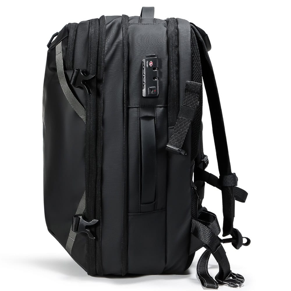 4551aa6b 5fd2 4801 8851 9e0c33e19928.jpg Black backpack with TSA lock